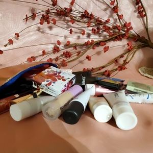 EVERTYHING BUT THE KITCHEN SINK IPSY SAMPLES